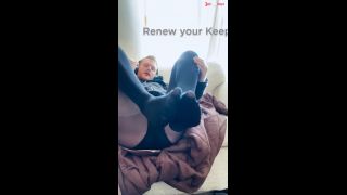 [GetFreeDays.com] Nylon Feet and legs JOI Sex Stream March 2023-8