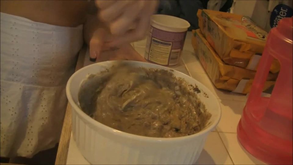porn clip 15 Shit Filled Shortbread Cookies! on femdom porn femdom big strapon