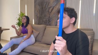 6219 Colombian Milf Convinces Nerd Boy In A Park To Fuck At H...-2