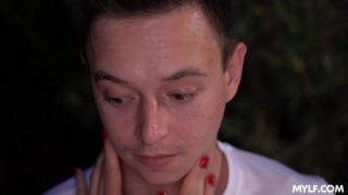 Kitana lure-the magazines - MILF-1