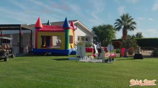 Ricky's Resort - Isiah Maxwell Episode Download New Porn ...-1