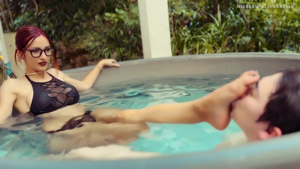 Elis Euryale in Video - Hot Tub Foot Torment Sex Clip Vid...