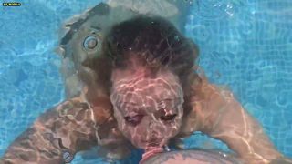 Valery venom - Underwater Blowjob-2