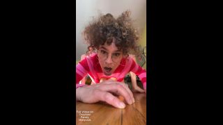 Onlyfans - Quickie Under The Christmas Tree Cum Down My Chimney Vibewithmommy - Onlyfans-8