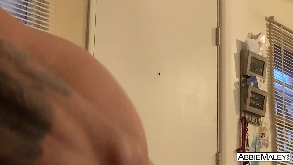 Sexy Fitness Slut Makes (Teen) Abbie Maley