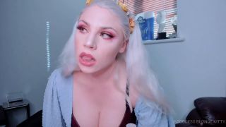Blonde Goddess Blonde Kitty – Lockdown Luxury-8