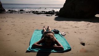 6201 A Date With Natasha White At The Beach-9