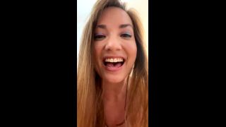 Nikole Mitchell nikolemitchell-2024-10-18-3529121490-6