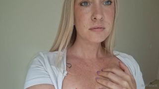 brittibratti 2024-08-06 Best Friend JOI Let's do something naughty while you're at work-4