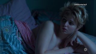 Lou Roy-Lecollinet - Paris etc s01e07 (2017) HD 720p - (Celebrity porn)-9