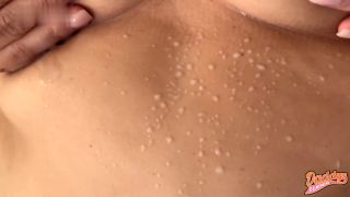 [K2S.CLUB] DaddysLuder - MILF Sex mit Cumshot auf meine spritzenden Muttermilchtitten - FullHD 1080P-9