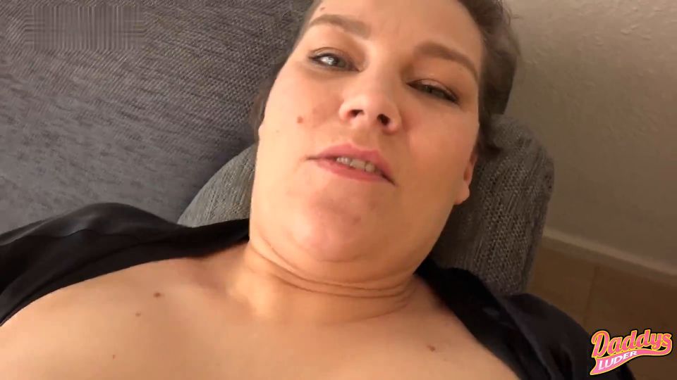 [K2S.CLUB] DaddysLuder - MILF Sex mit Cumshot auf meine spritzenden Muttermilchtitten - FullHD 1080P