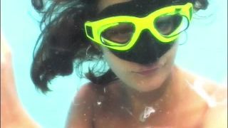 SexUnderwater e0126 Masked (mp4)-9