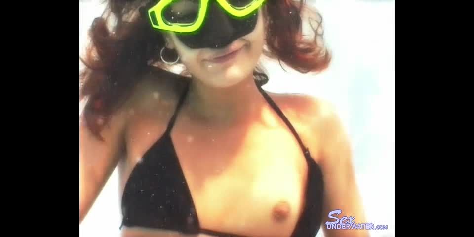 SexUnderwater e0126 Masked (mp4)