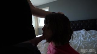 Video Bryci: Hockey Date 2160p UltraHD/4K-2