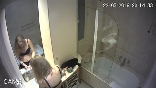 Amateur Hidden Camera 880-0