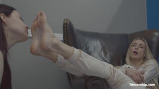 free porn clip 18 veronica avluv femdom fetish porn | TAWorship – Double Crossed | fetish-6