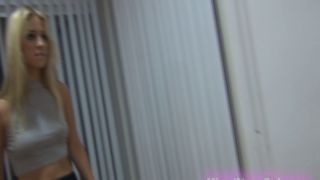 American Mean Girls Cindi - Kicked For A Fan -7