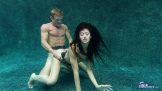 SexUnderwater e1095 Fantasize pt 2   Gia Vendetti (mp4)-4