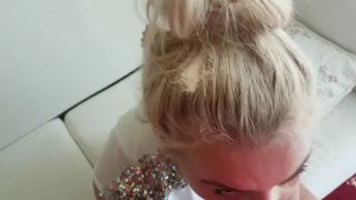 Horny Mom Seduced And Fucked Best Friend Of Her Son 720p-4