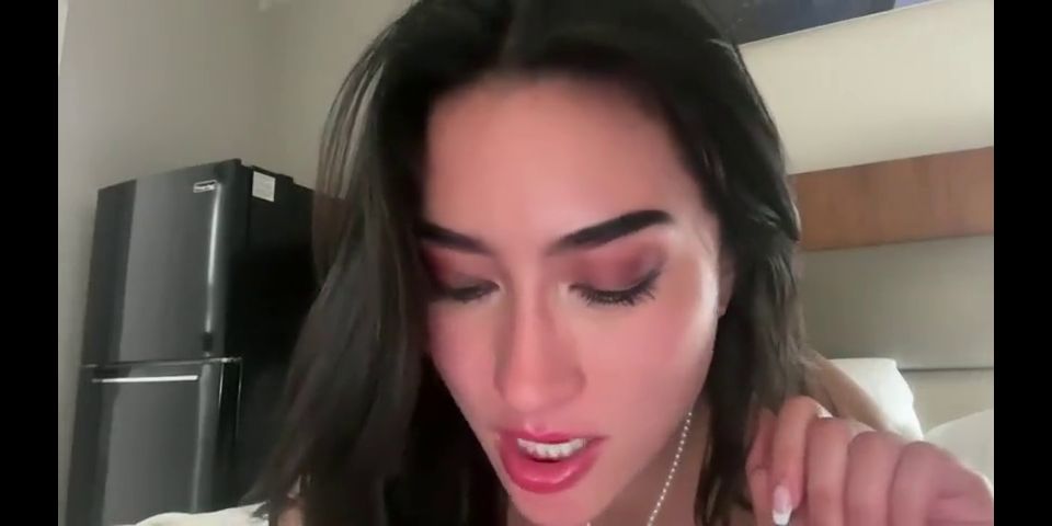 KylieKens Sexy Adventures: Unseen Moments Revealed