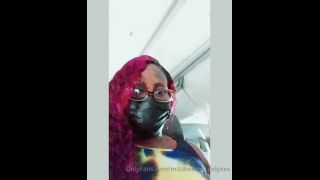 Mizzbeethebodyxxx () - hi guys leaveing tampa let the editing begin 14-06-2021-0