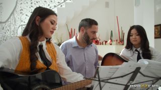 Lulu Chu And Jasmine Wilde (Threesome)-1