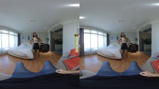 Nan's VR Adventure: Petite Thai Lady's 4K Bang-Fest!-1