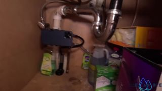 Plumber Fixes Squirt Slut Mae RainzS Leaky Pipes With His Huge Cock 1080p-0