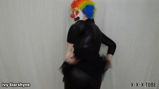 Ivystarshyne Stinky Clown Farts  IvyStarshyne  Manyvids-4