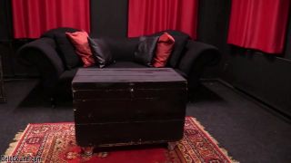 free xxx video 48 Bondage Junkies - Lina Roselina - boxed - bondage - bdsm porn mom bdsm porno-9