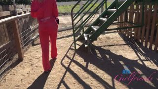 Dez Hansen's Intimate Outdoor Frolic: Finger & Kiss 4K UHD-5