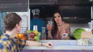 Food Truck Serves Big Oily Ass 720p-0