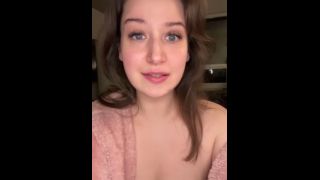 Fetish Kinz Teases Her Pussy to Squirting Climax in  OnlyFans Video Hoesluvkinz, Leaks-2