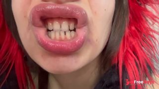I make phlegm faces ASMR-7