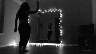 Lucy - loopyy () Loopyy - taking a break from our regularly scheduled program to show yall this video of me danci 16-02-2020-1