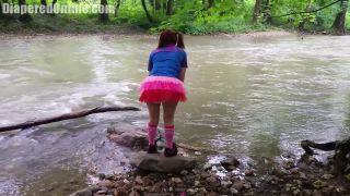 DiaperedonlineKaley Kaley Upskirt at River-3