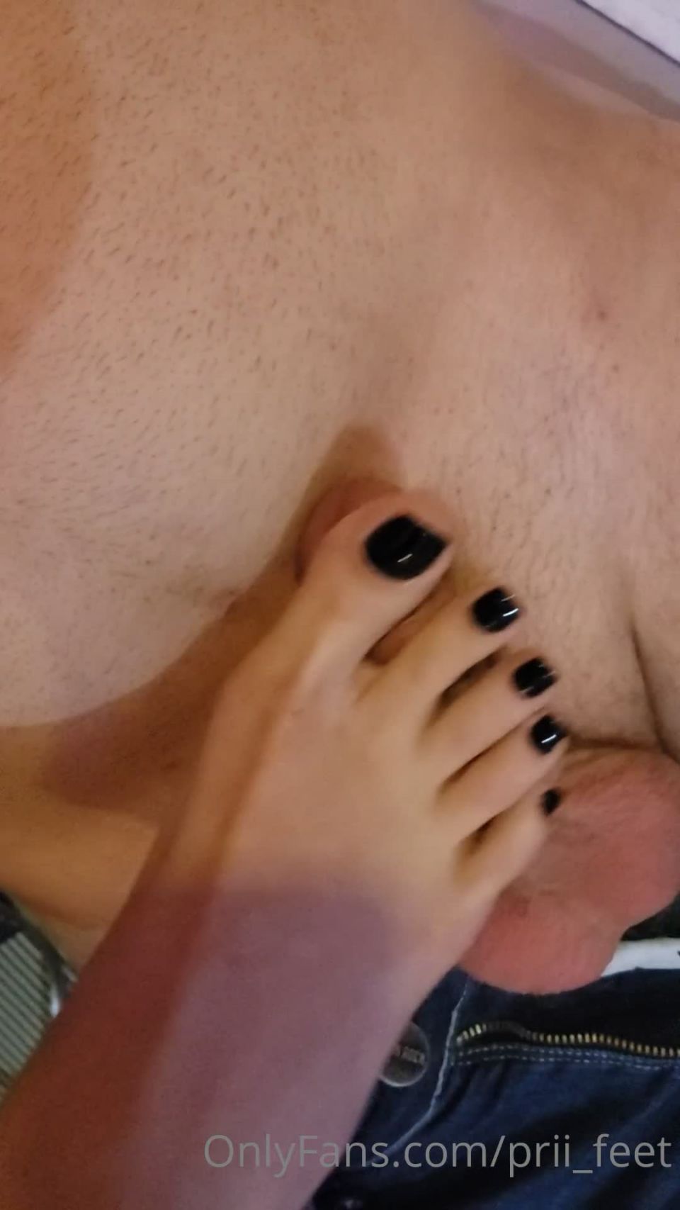 prii feet  Na sess o..Ele pediu pra gravar eu pisando no pau dele n - feet - feet porn 