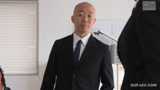 Hot Night in Paris: Unleash Your Steamy Romance Desire-0