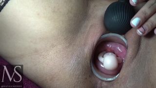 Rubber dildo inflate inside huge cervix from hot girl May...-5