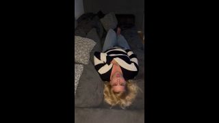 Bonieclydeerotik - Bonie und Clyde selbstbefriedigung blond Solo sexy geil feucht zittern Zucken stöhnen multiple Orgas-5
