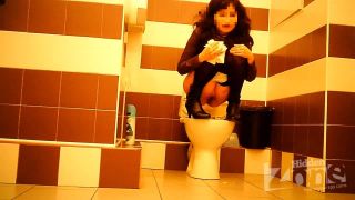 Toilet Indoor - hz 22776,  on voyeur -6