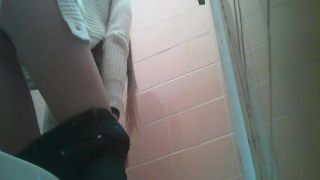  Voyeur Student restroom 142, voyeur on voyeur-3