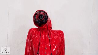 00442 - Red riding hood.-0