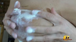 Katerina Hartlova Katerina-Hartlova 20 08 21 Natural Me Without Makeup In Kitchen Play With Whipped Cream 1080p-7