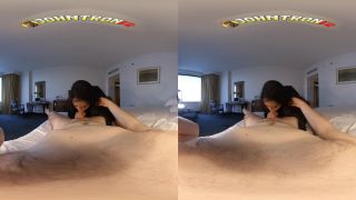 Super Hot Thai Date Turns VR Porn on Oculus Rift | 4K HD-2