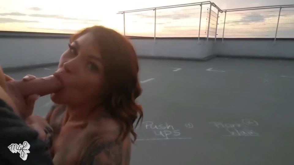 Merry4fun - auf dem parkdeck abgemolken