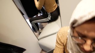 Hijabi Girl Sucks Cock in the Changing Room-5