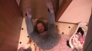 [SiteRip] MeganQT 050409 mqt bathroom-6
