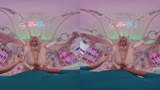 Lexi Lore: Sweet Ice Melt in VR 4K Sex Fantasy POV+Bikini-5